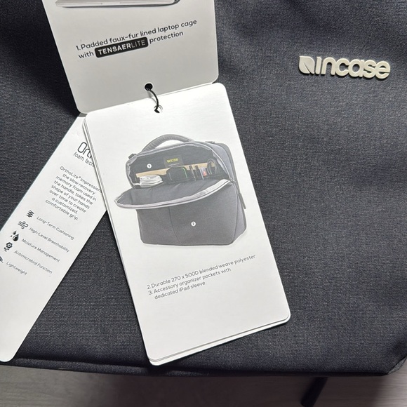 Incase 13” laptop bag - Picture 7 of 7